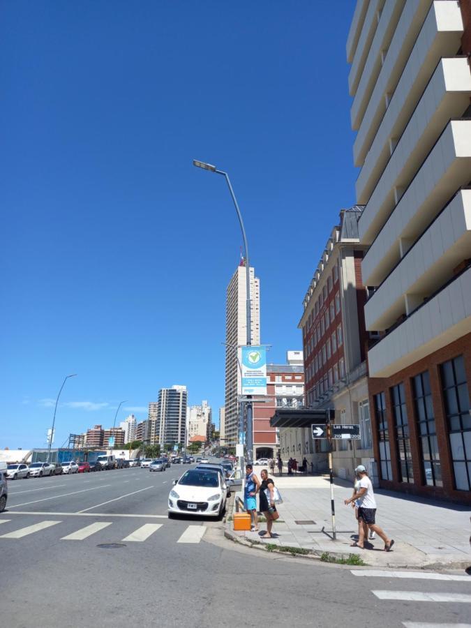 Descanso Ideal III Casino, Playa Y Shopping Мар-дель-Плата Экстерьер фото